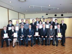 熱心捐款修建校舍之僑領 熱心捐款修建校舍之僑領