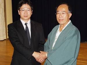 熊本県小林理事と礁渓郷林郷長