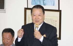 詹徳薫選考委員会委員長