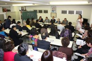 銭妙玲会頭候補の政見を聞く理監事