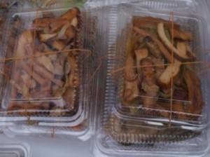 美味的客家小炒一推出就被搶購一空