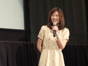 現場演唱電影主題曲的住岡梨奈，一度因為太緊張而NG，後來在現場觀眾的鼓勵下才唱完整首歌
