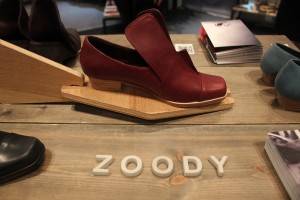 上質な台湾の皮で作られたZOODYのシューズ