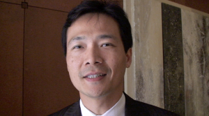 曽煜屏支店長