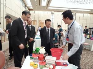 駐大阪辦事處副處長謝文發巡視各單位 與廠商意見交流