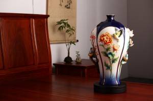 陶磁器ブランド「フランツ(FRANZ)」の作品(資料提供:FRANZ Collection)