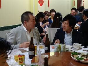 青年會會長林育鋒與山陽巴士営業部長星一夫意見交流