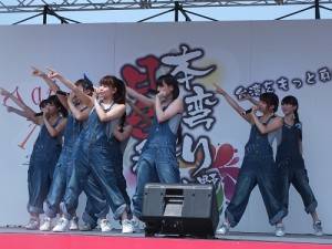 秋葉原調查隊「ALLOVER」精彩演出,讓人見識到日本偶像的魅力