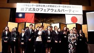 ⑪「有り難うを何度言っても言い尽くせない」という歌をプレゼント