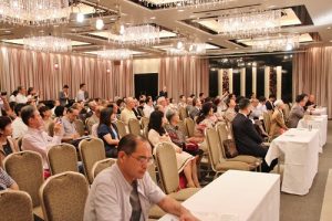 現場超過200位聽眾在場聆聽演講