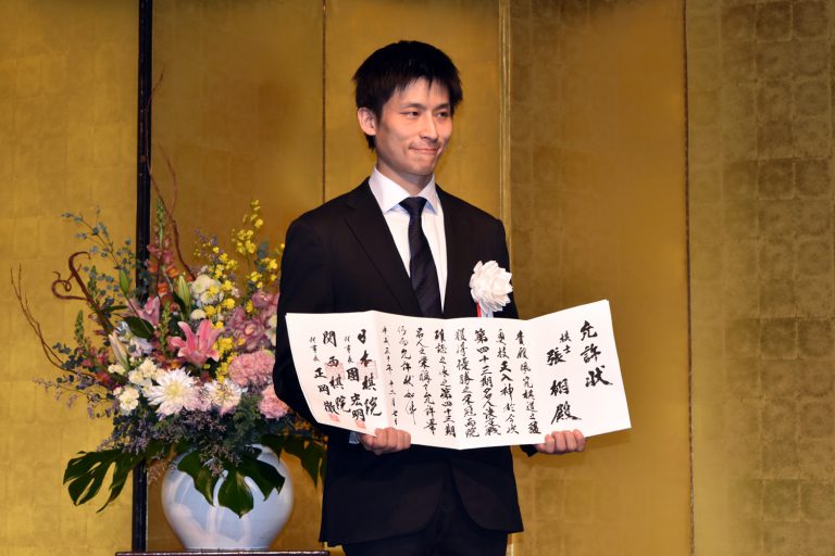 重返榮耀　張栩睽違九年榮登名人寶座