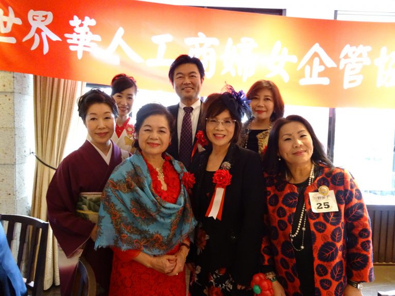 世華關西分會喜迎新年  姊妹盛裝出席光彩奪目