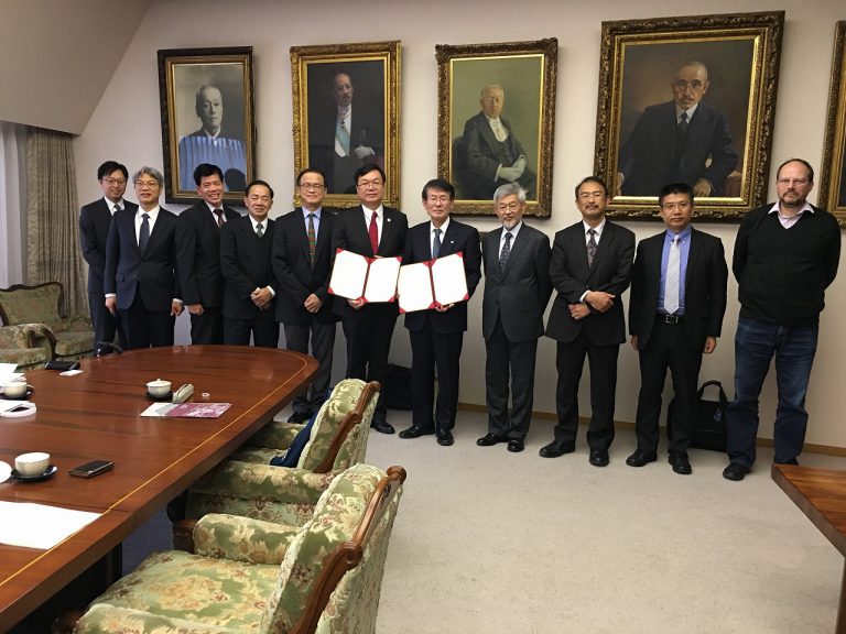 台湾科技大学と九州大学が学術交流協定を締結