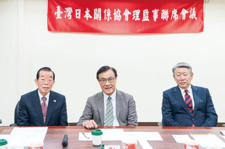 (圖:謝長廷臉書)