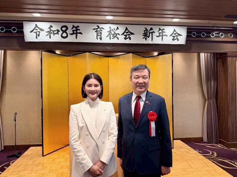 左：雲林県陳璧君副県長　右：台北駐日経済文化代表処駐日李逸洋大使