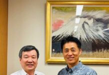 右：衆議院細野豪志